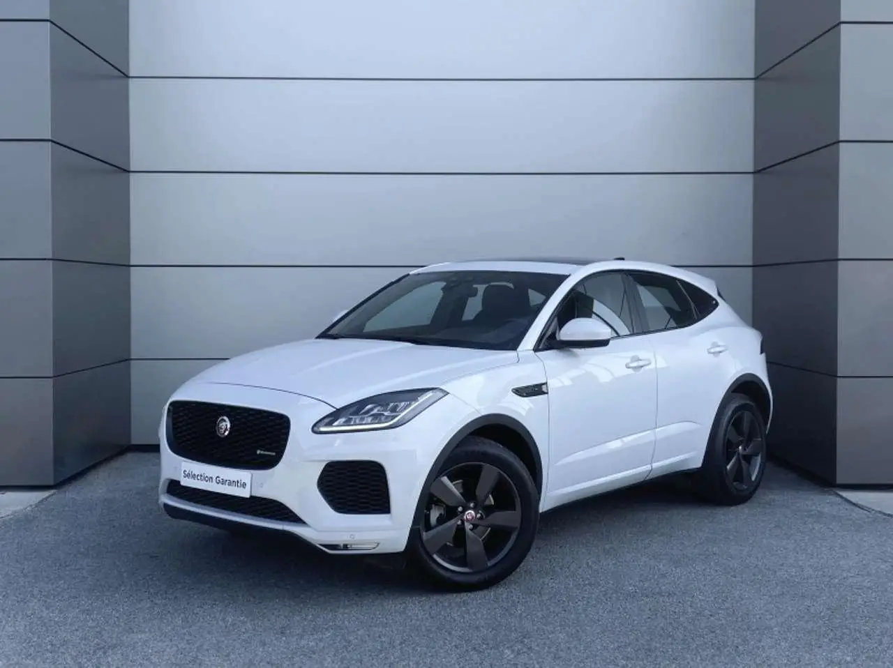 Photo 1 : Jaguar E-pace 2020 Diesel