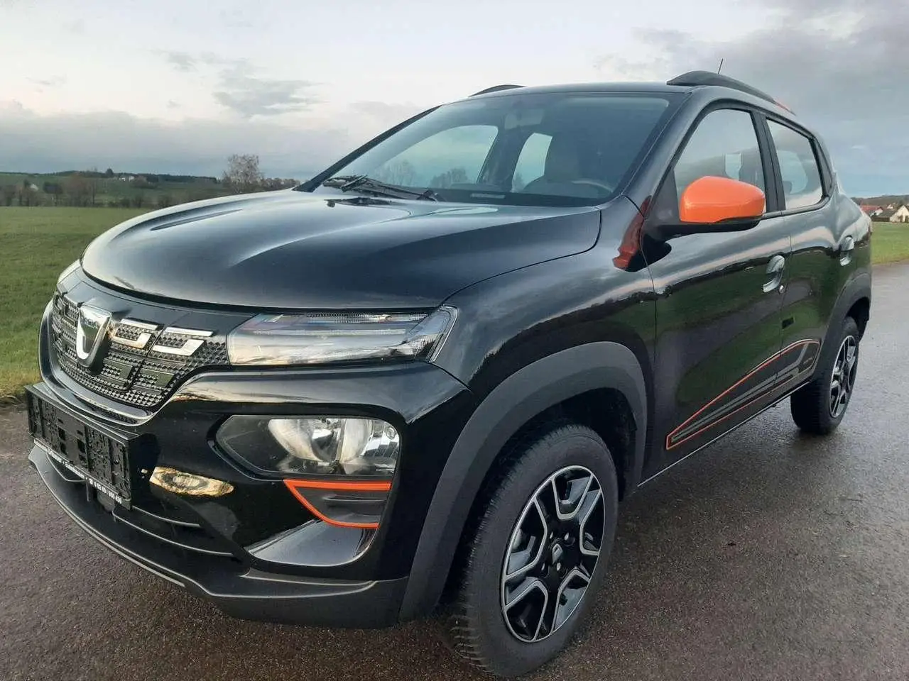 Photo 1 : Dacia Spring 2022 Electric