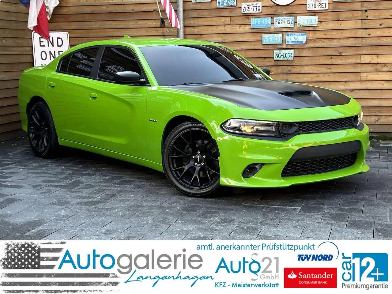 Photo 1 : Dodge Charger 2017 Petrol