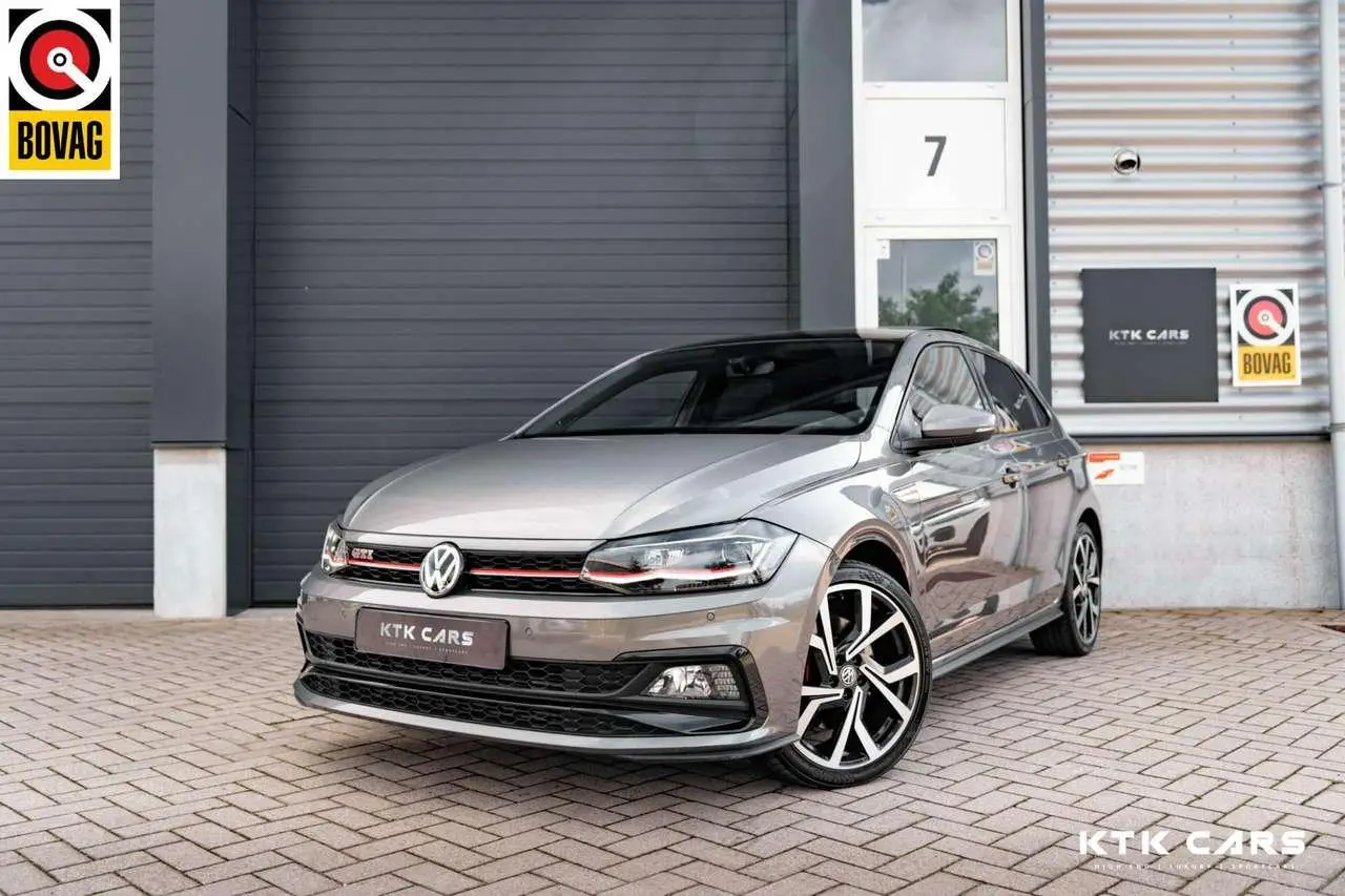 Photo 1 : Volkswagen Polo 2019 Essence