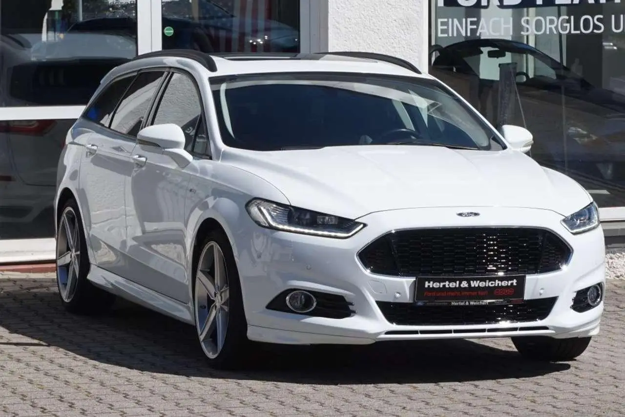 Photo 1 : Ford Mondeo 2017 Essence