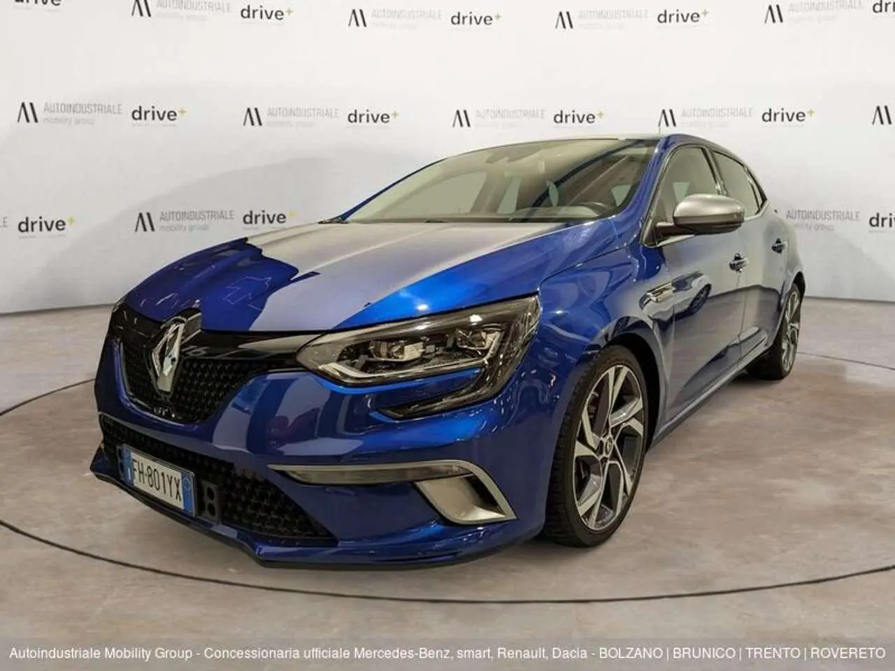 Photo 1 : Renault Megane 2017 Essence