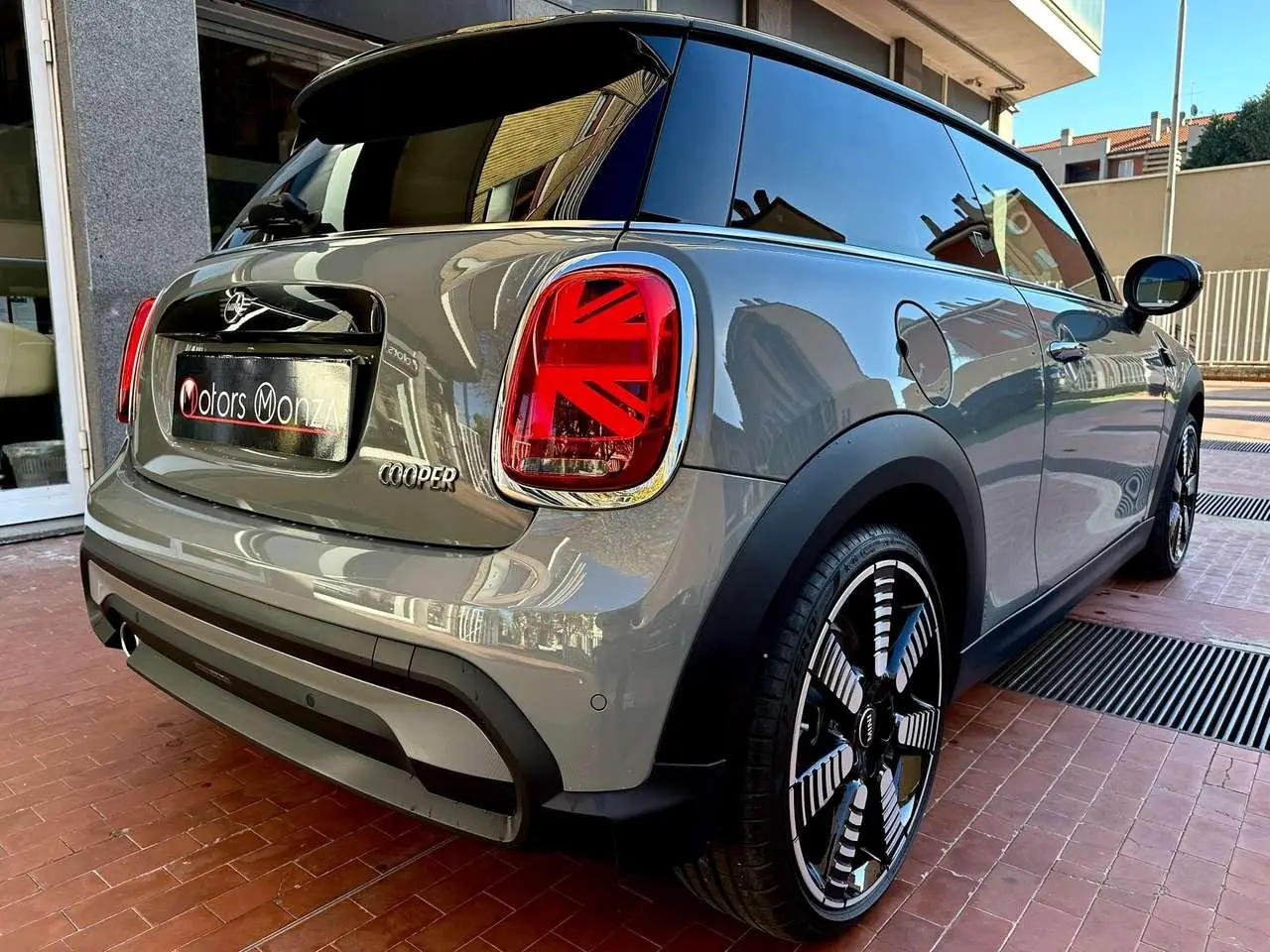 Photo 1 : Mini Cooper 2022 Petrol