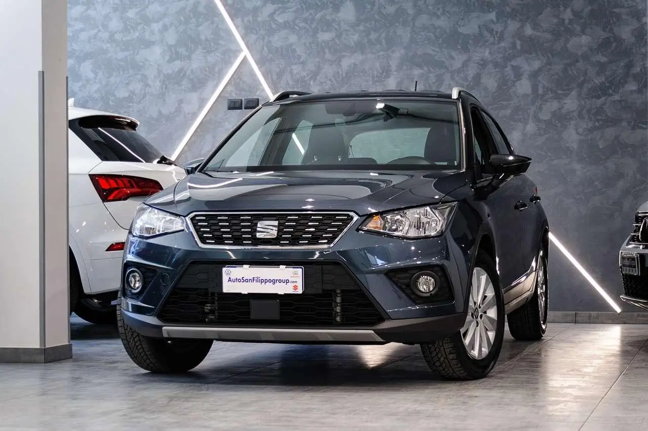 Photo 1 : Seat Arona 2021 Essence