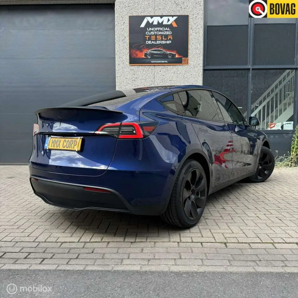 Photo 1 : Tesla Model Y 2023 Electric