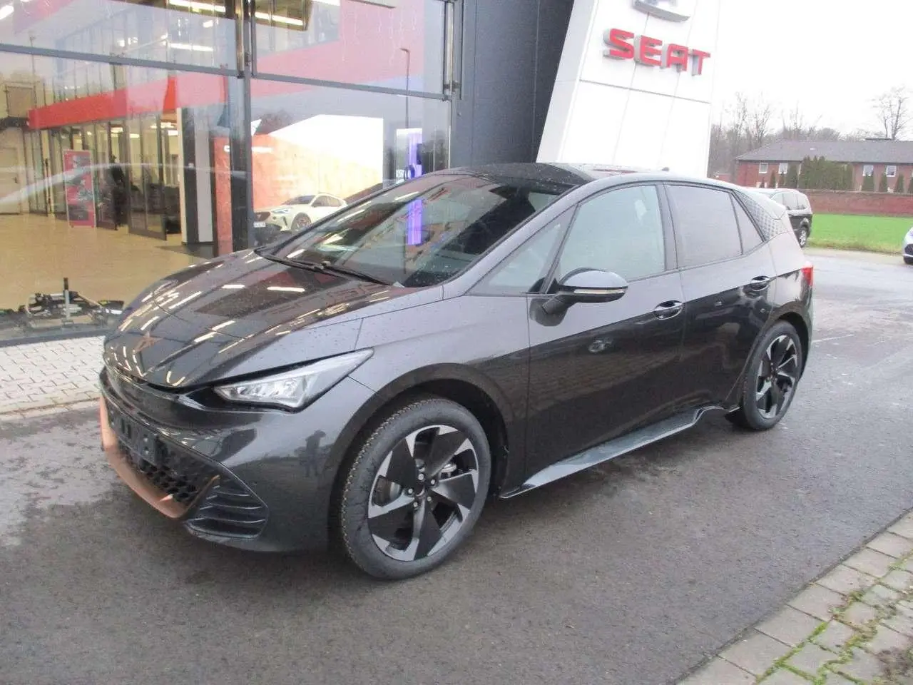 Photo 1 : Cupra Born 2022 Électrique