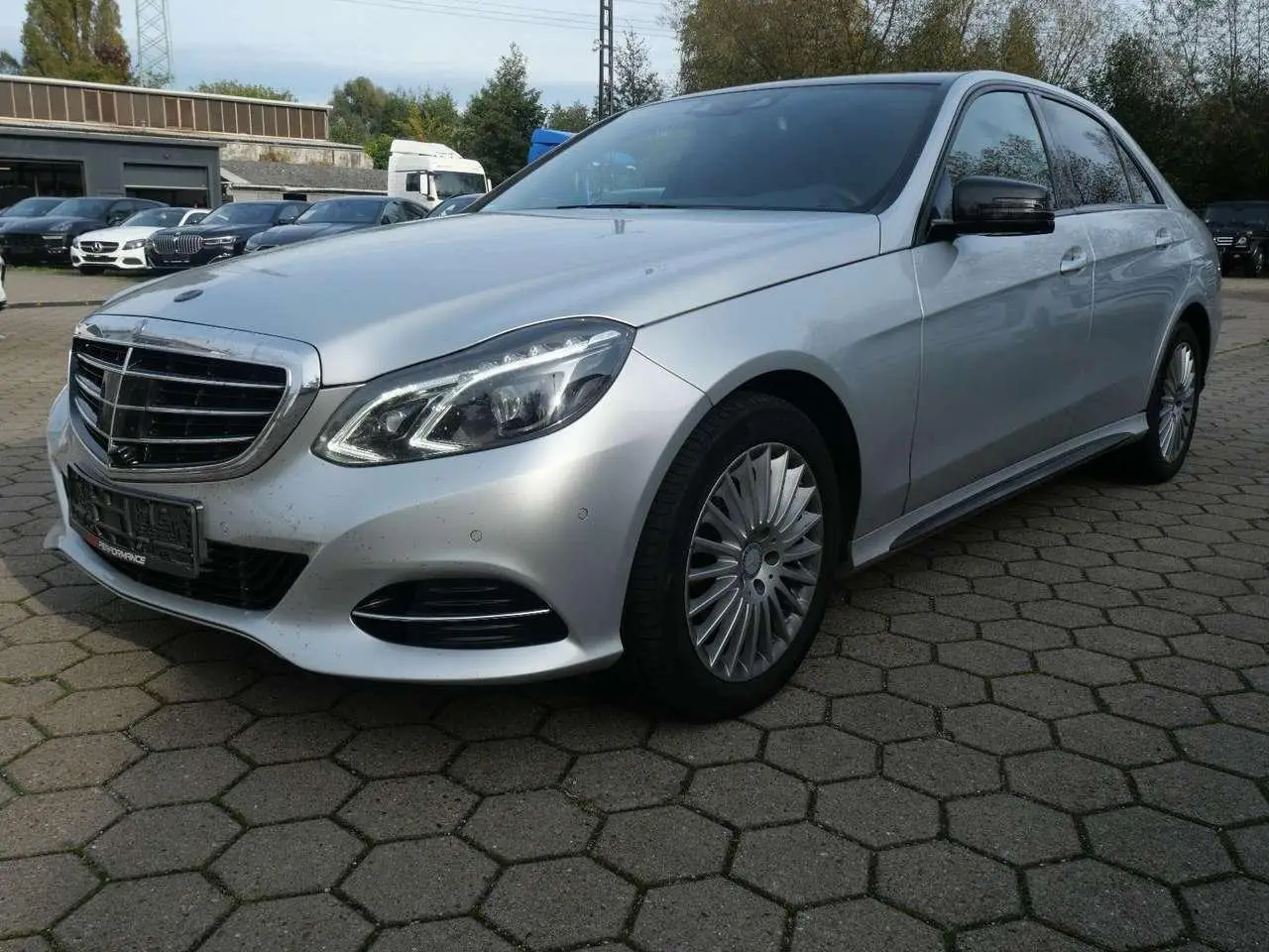 Photo 1 : Mercedes-benz Classe E 2015 Petrol