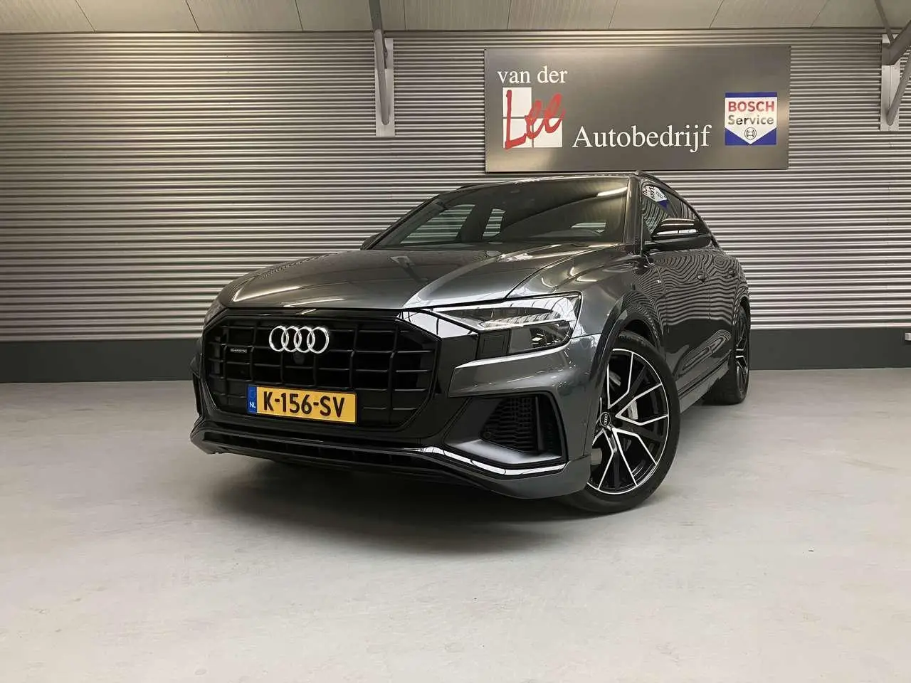 Photo 1 : Audi Q8 2021 Hybride