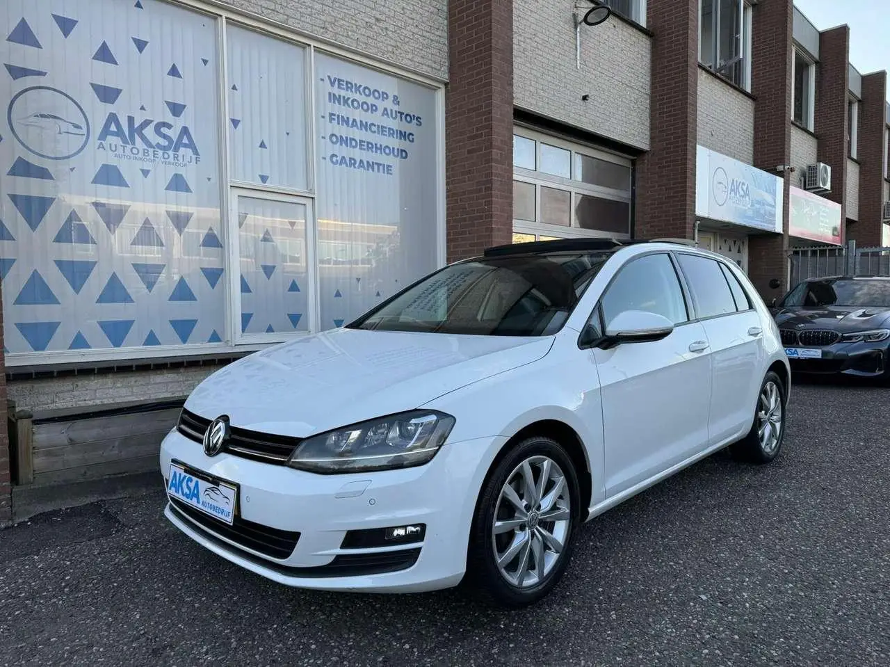 Photo 1 : Volkswagen Golf 2016 Essence