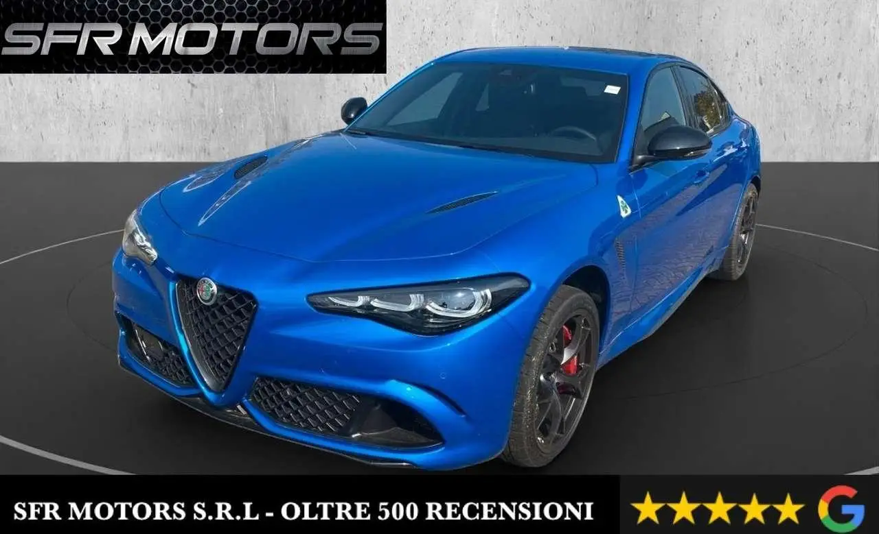 Photo 1 : Alfa Romeo Giulia 2024 Essence