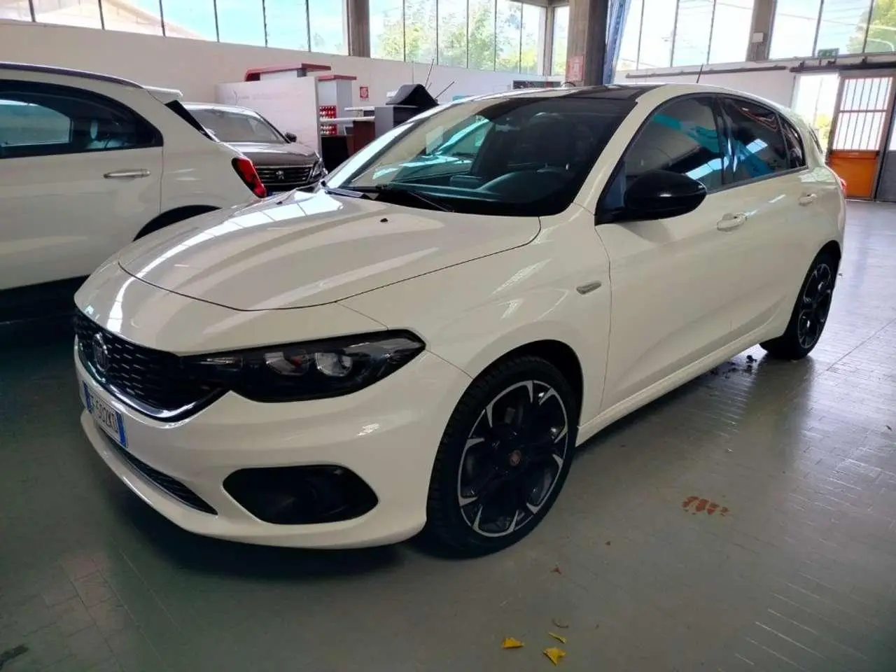 Photo 1 : Fiat Tipo 2021 Diesel