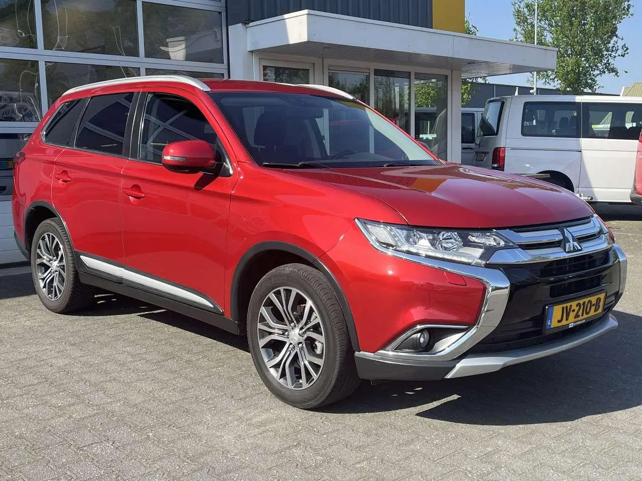 Photo 1 : Mitsubishi Outlander 2016 Petrol