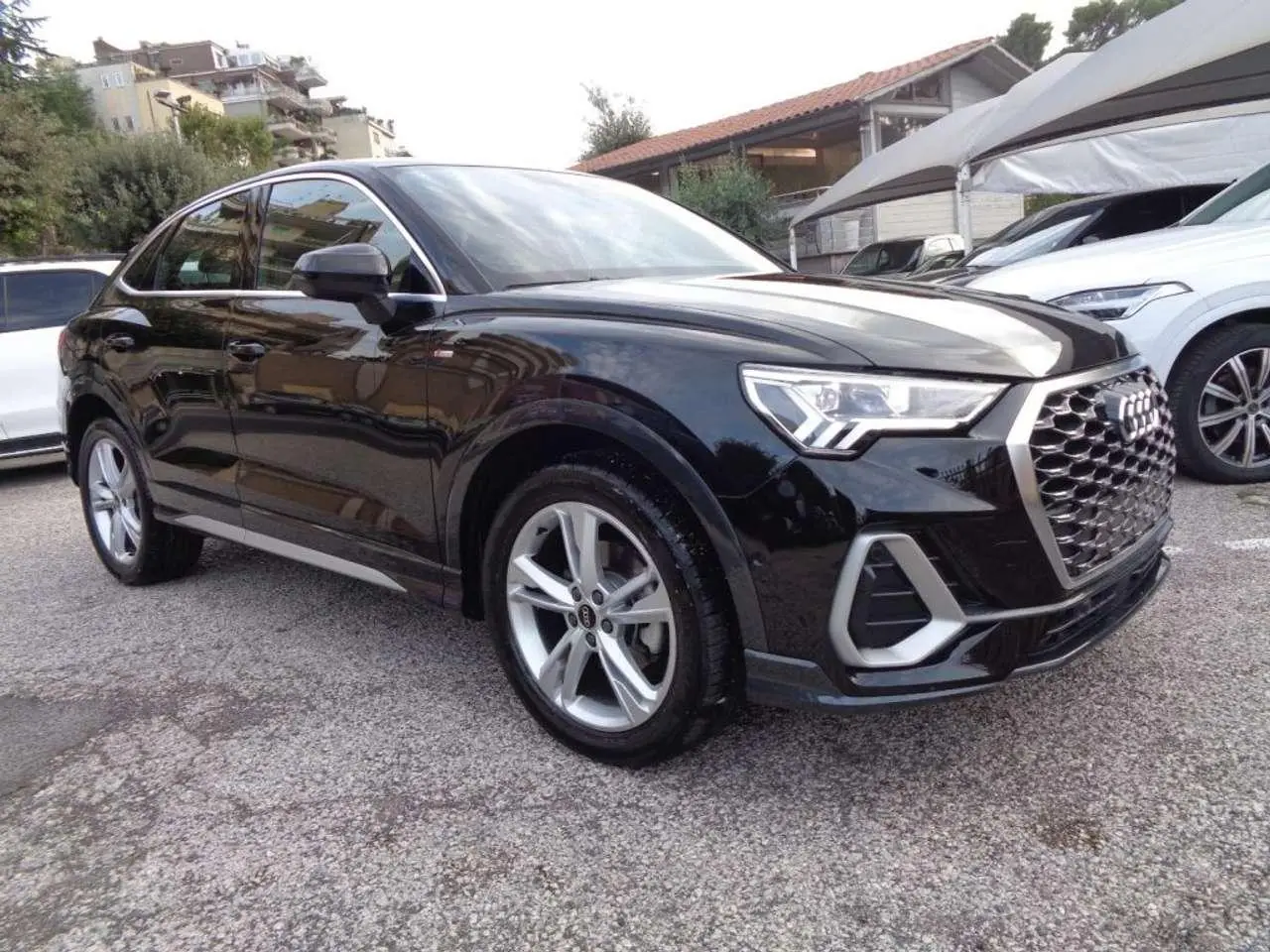 Photo 1 : Audi Q3 2023 Diesel