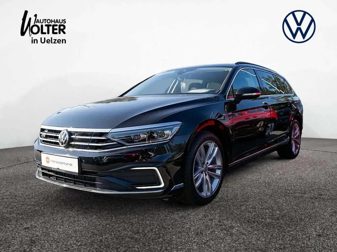 Photo 1 : Volkswagen Passat 2020 Hybride