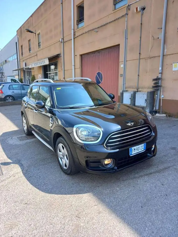 Photo 1 : Mini One 2017 Diesel