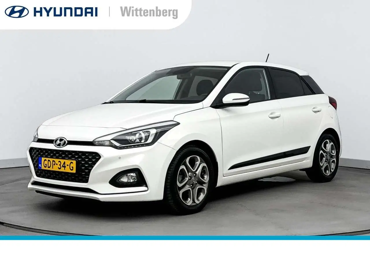 Photo 1 : Hyundai I20 2020 Petrol