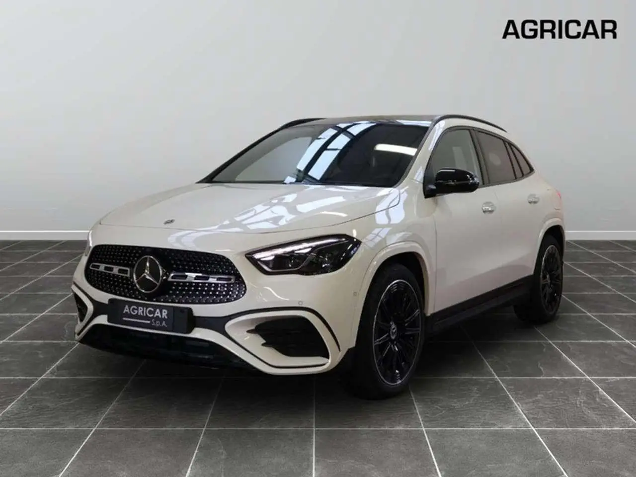 Photo 1 : Mercedes-benz Classe Gla 2024 Diesel