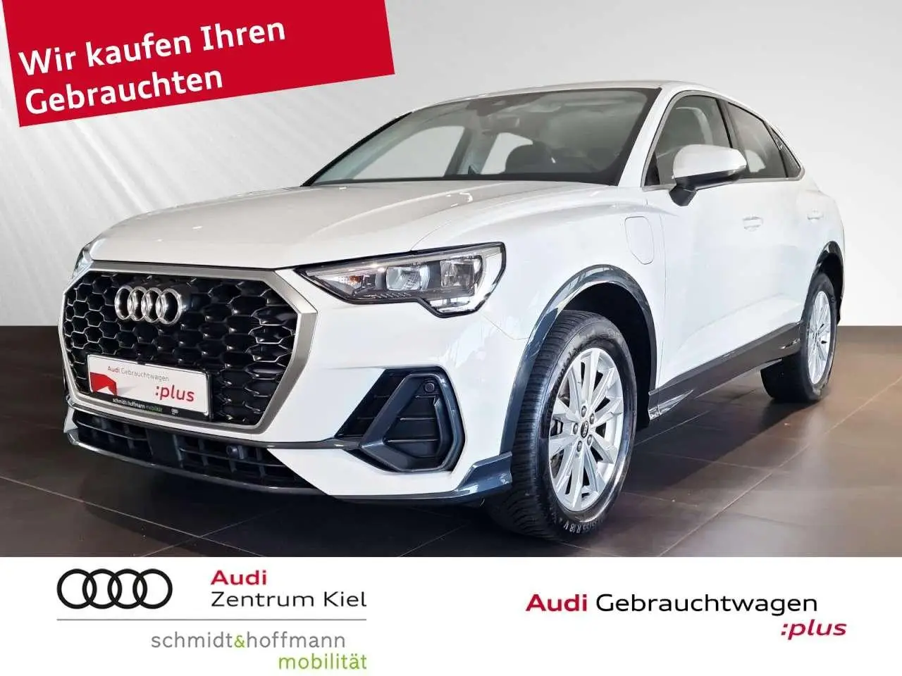 Photo 1 : Audi Q3 2022 Hybride