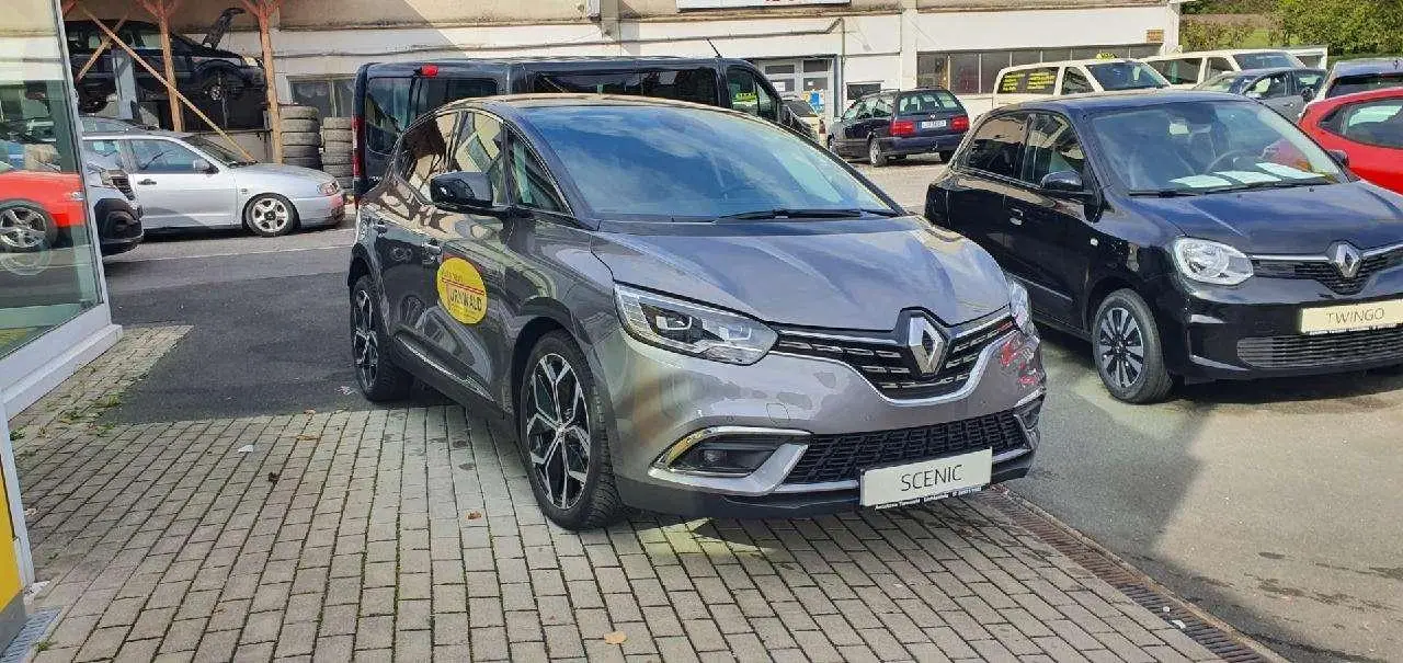 Photo 1 : Renault Scenic 2021 Essence