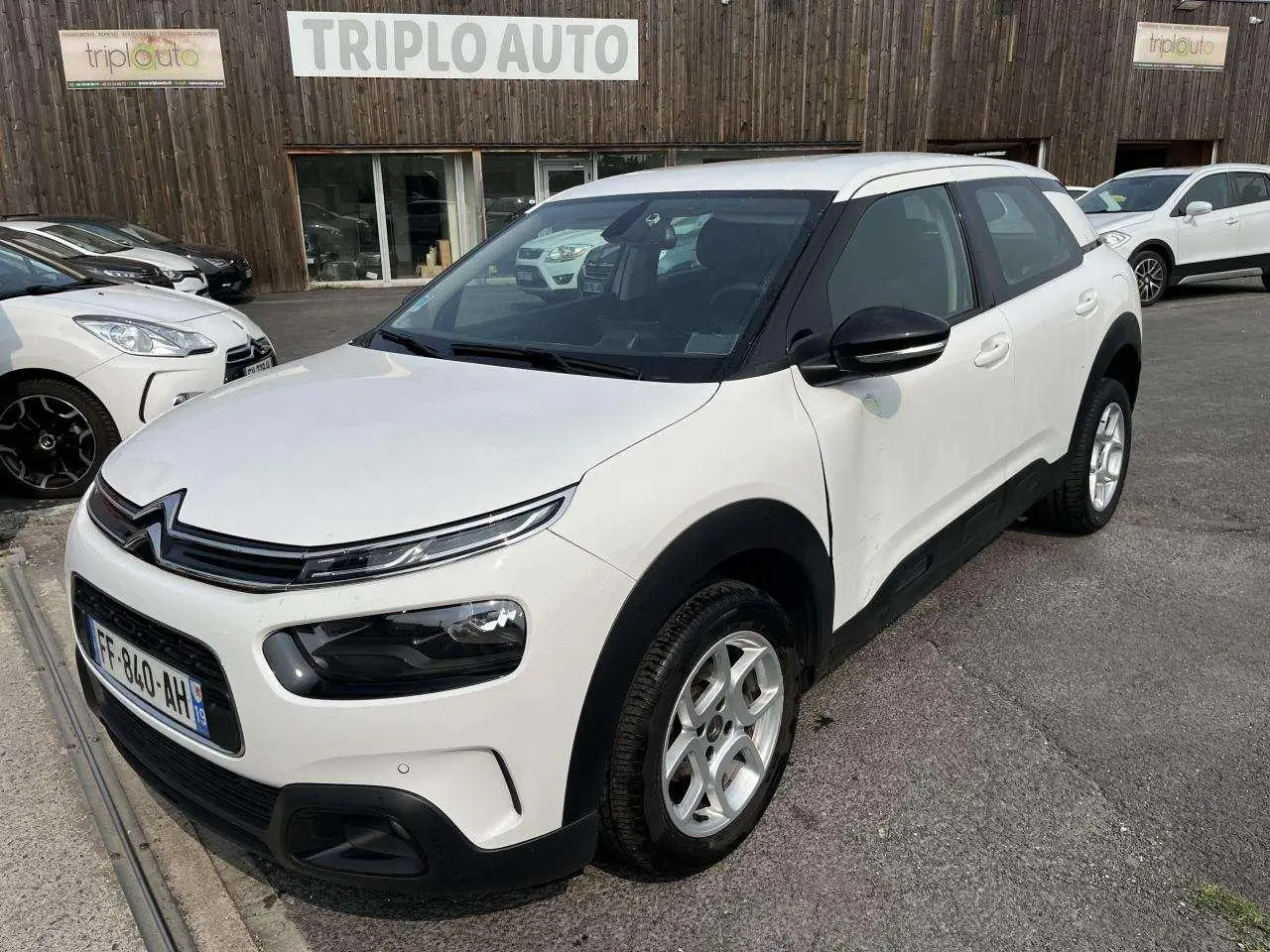 Photo 1 : Citroen C4 2019 Diesel