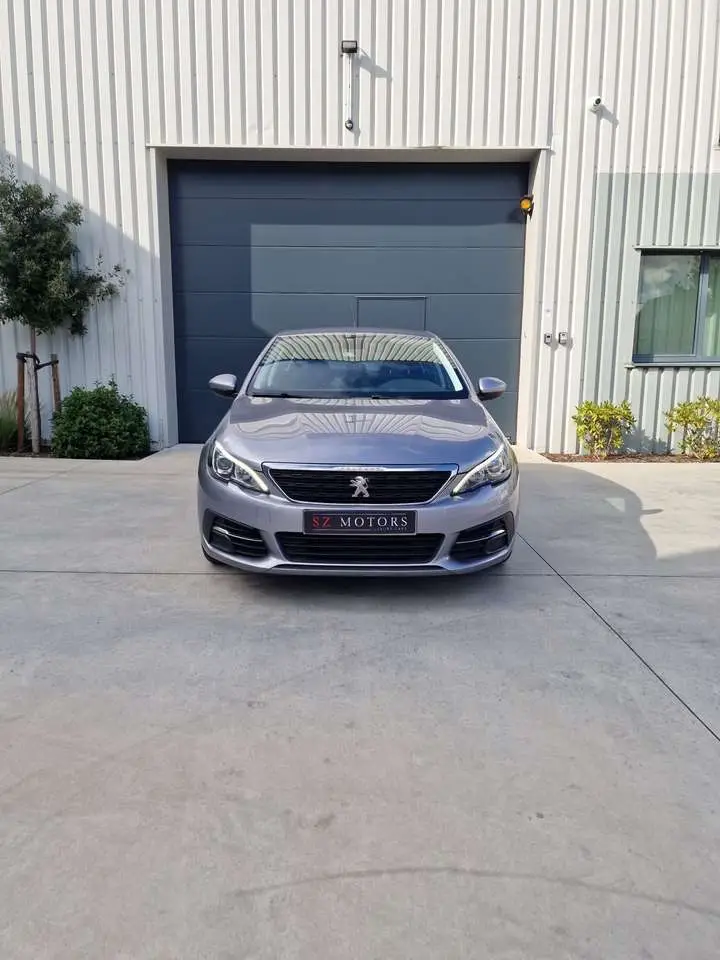 Photo 1 : Peugeot 308 2019 Petrol