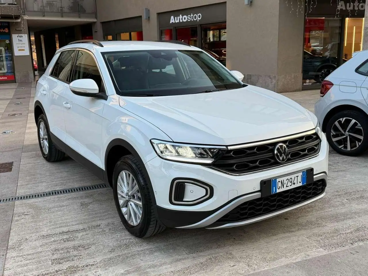 Photo 1 : Volkswagen T-roc 2023 Diesel