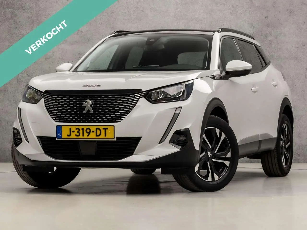 Photo 1 : Peugeot 2008 2020 Essence