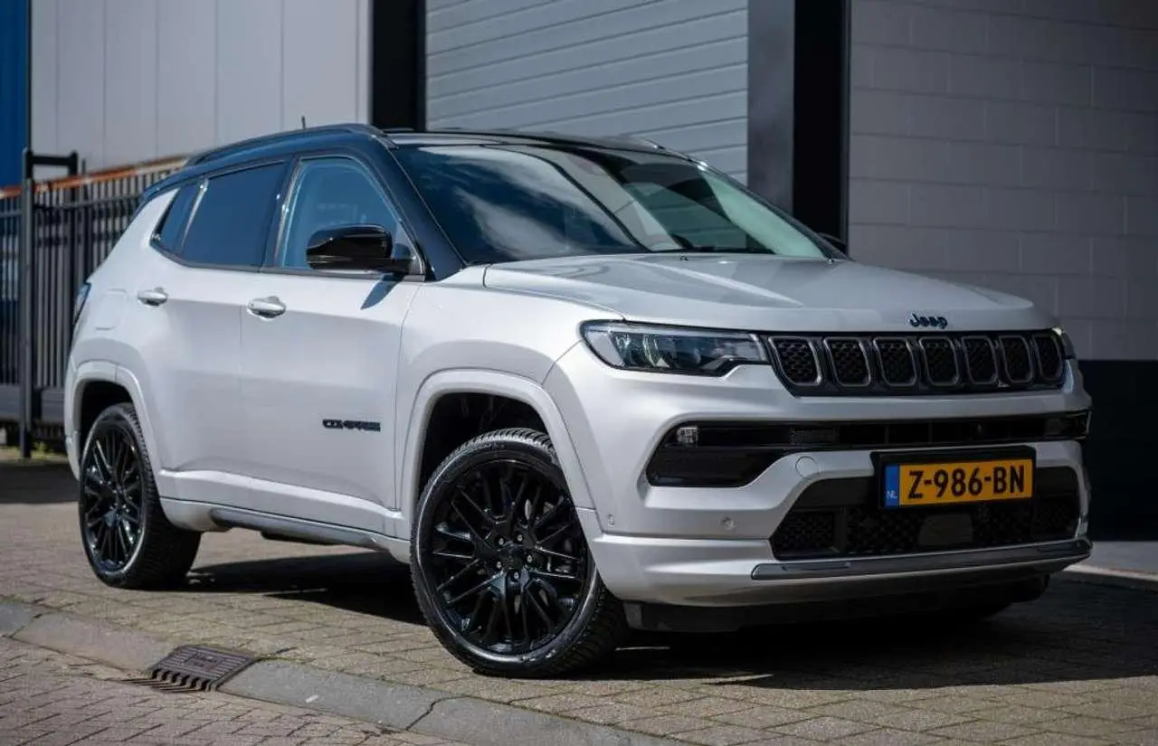 Photo 1 : Jeep Compass 2022 Hybrid