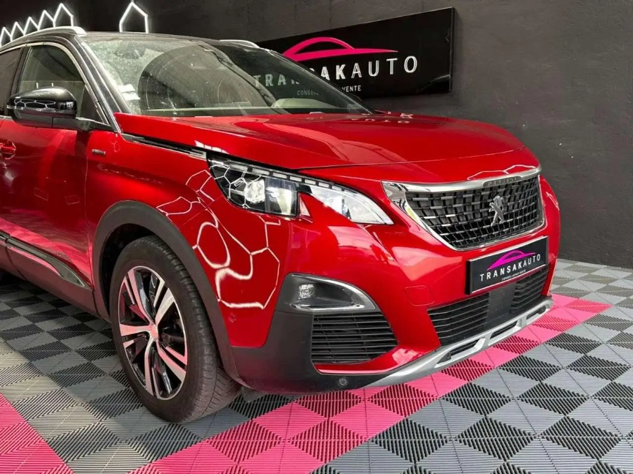 Photo 1 : Peugeot 3008 2019 Essence