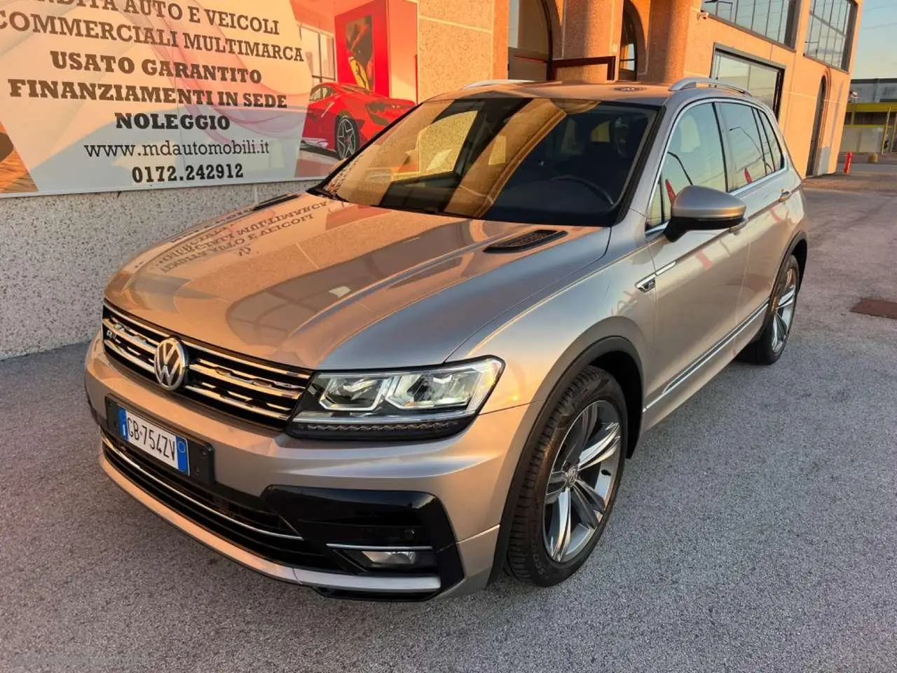 Photo 1 : Volkswagen Tiguan 2020 Petrol