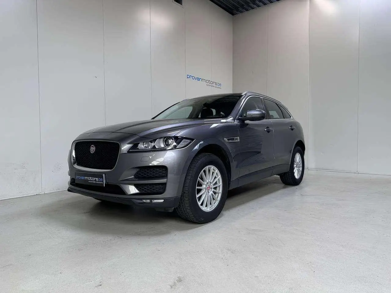 Photo 1 : Jaguar F-pace 2018 Petrol