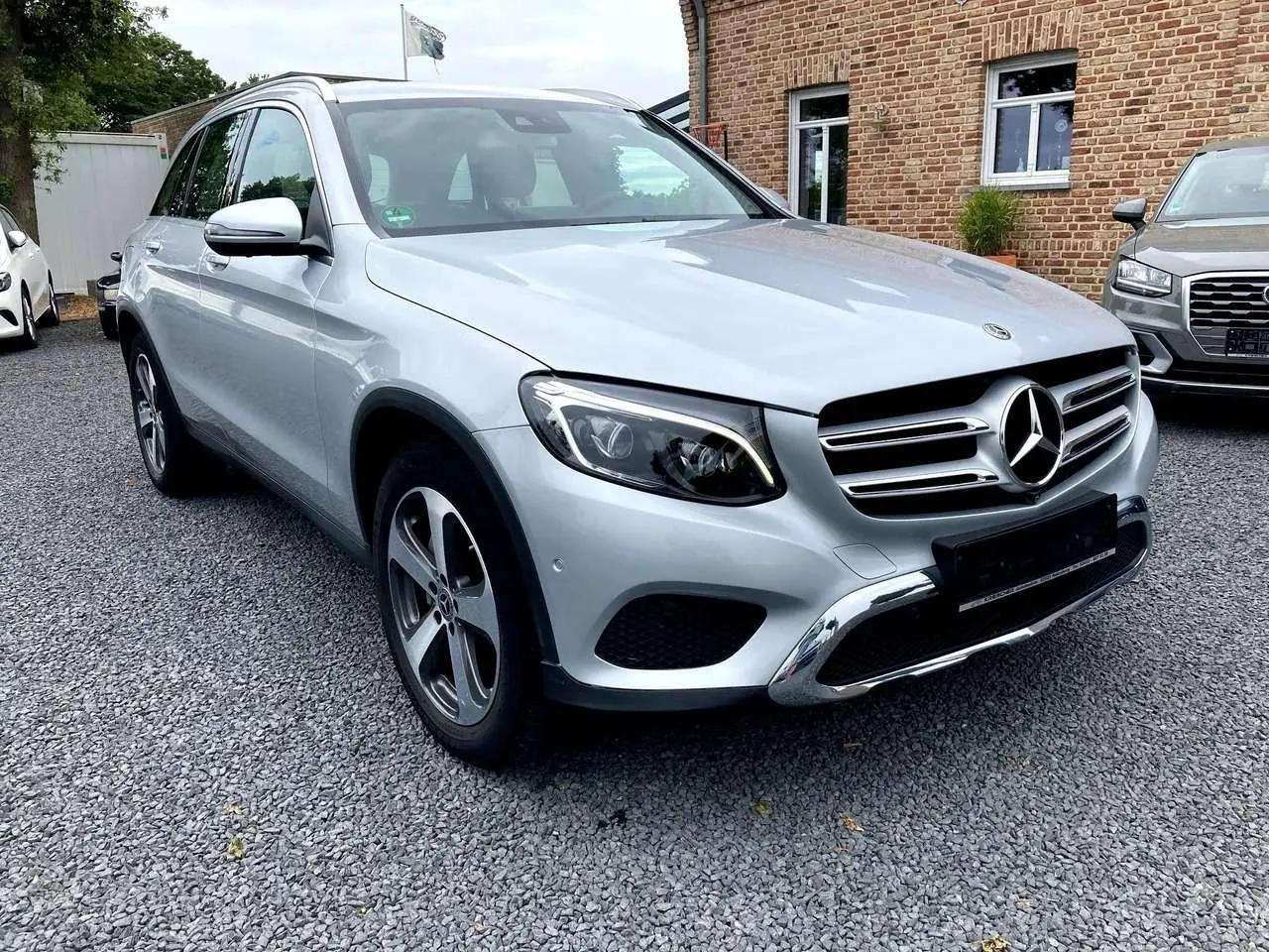 Photo 1 : Mercedes-benz Classe Glc 2018 Petrol