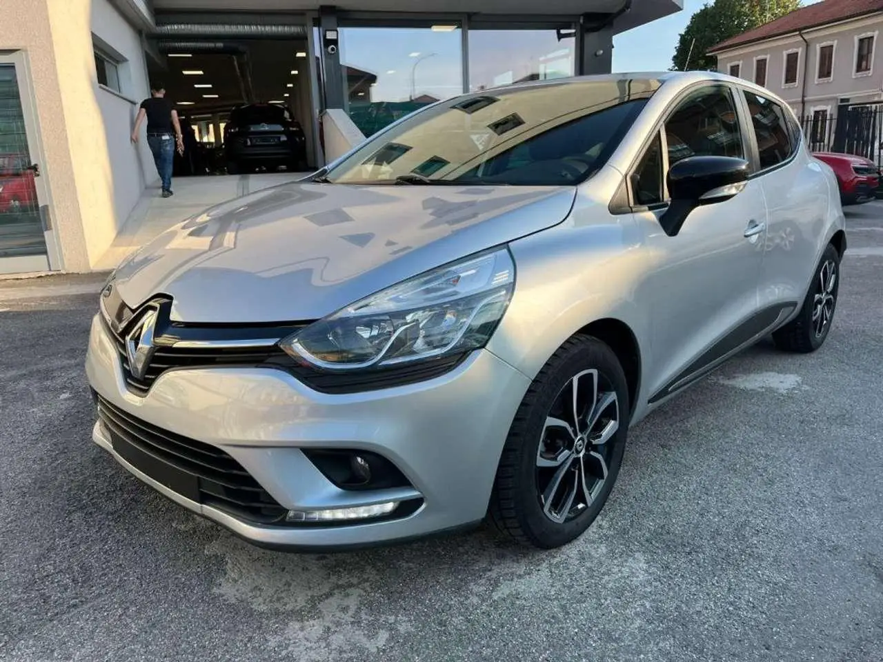 Photo 1 : Renault Clio 2020 Petrol