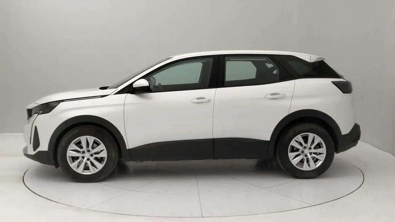 Photo 1 : Peugeot 3008 2021 Diesel