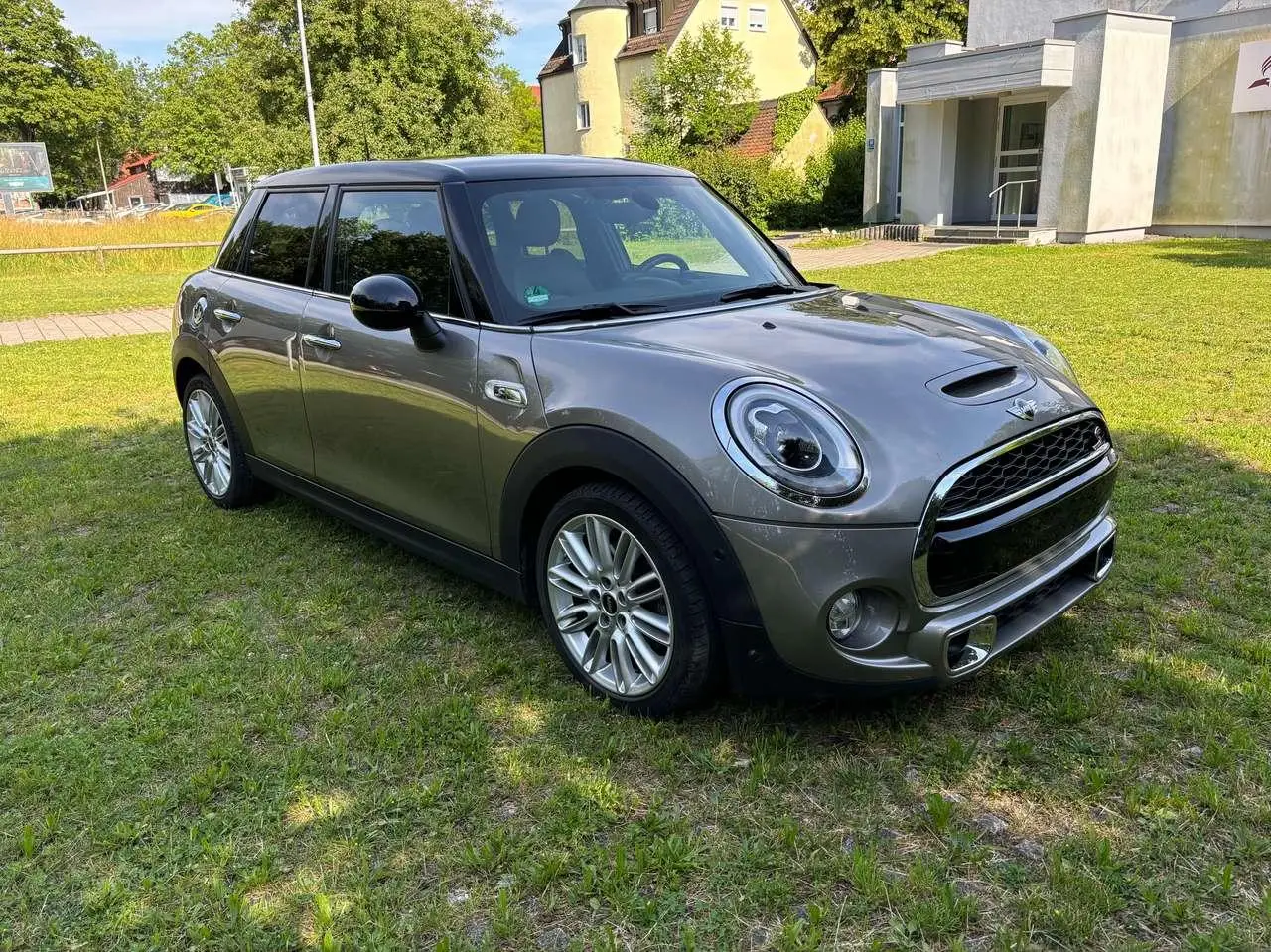 Photo 1 : Mini Cooper 2016 Petrol