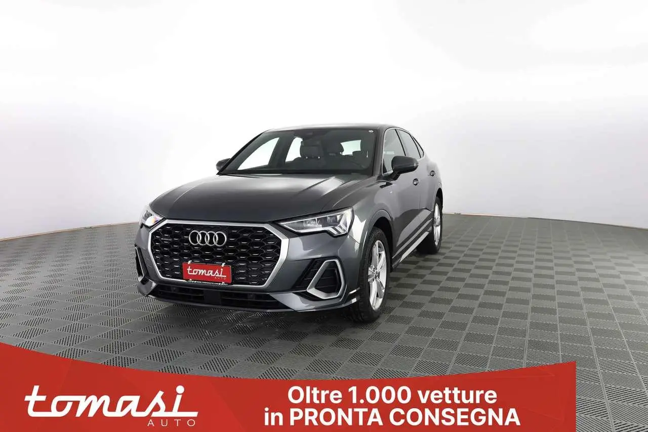 Photo 1 : Audi Q3 2020 Diesel