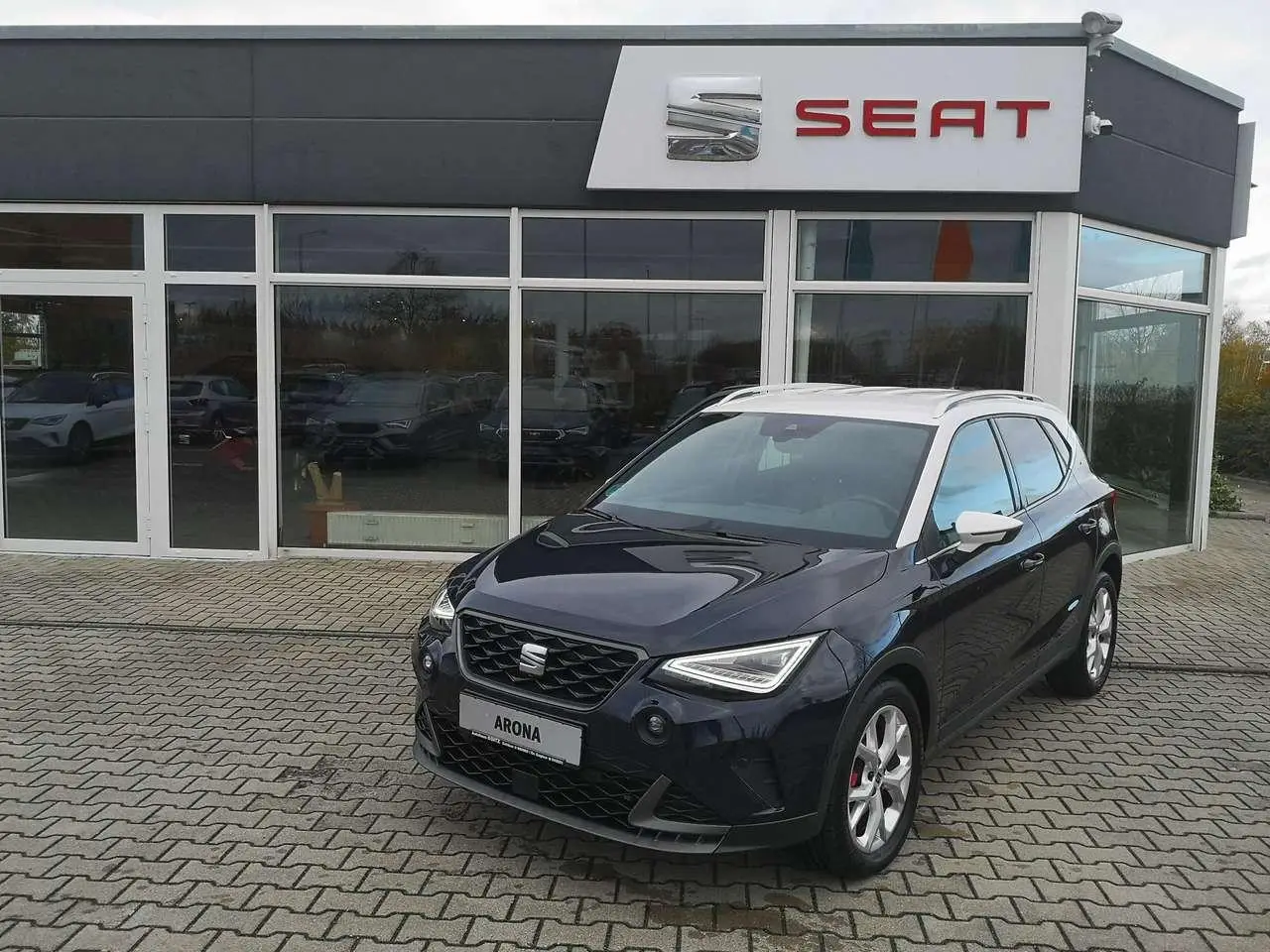 Photo 1 : Seat Arona 2022 Petrol