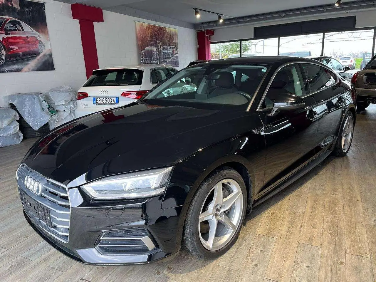 Photo 1 : Audi A5 2019 Essence