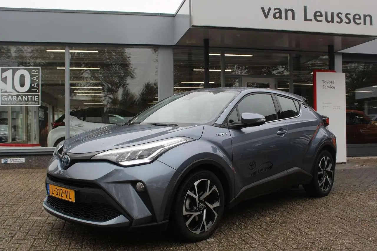 Photo 1 : Toyota C-hr 2021 Hybrid