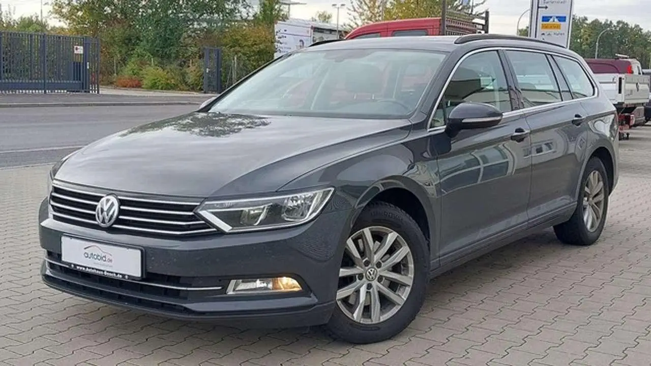 Photo 1 : Volkswagen Passat 2017 Diesel