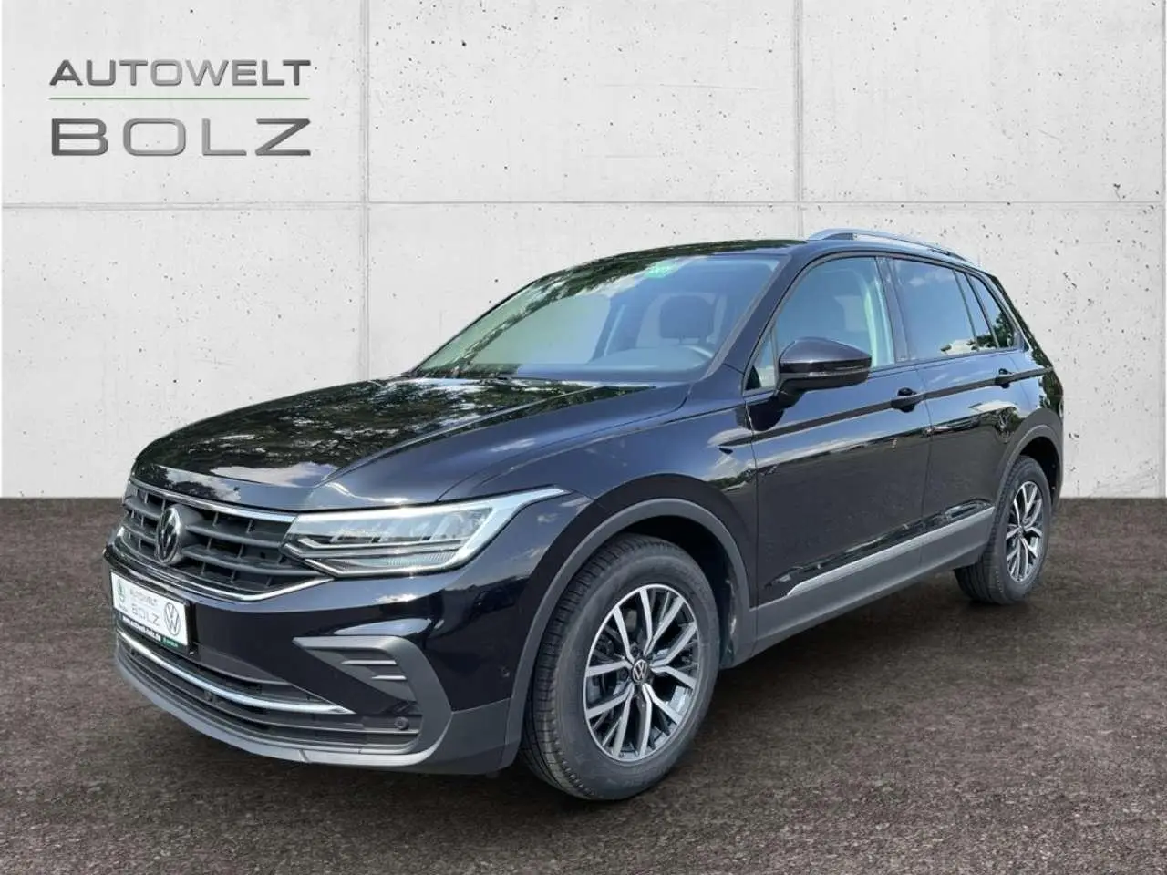 Photo 1 : Volkswagen Tiguan 2022 Petrol