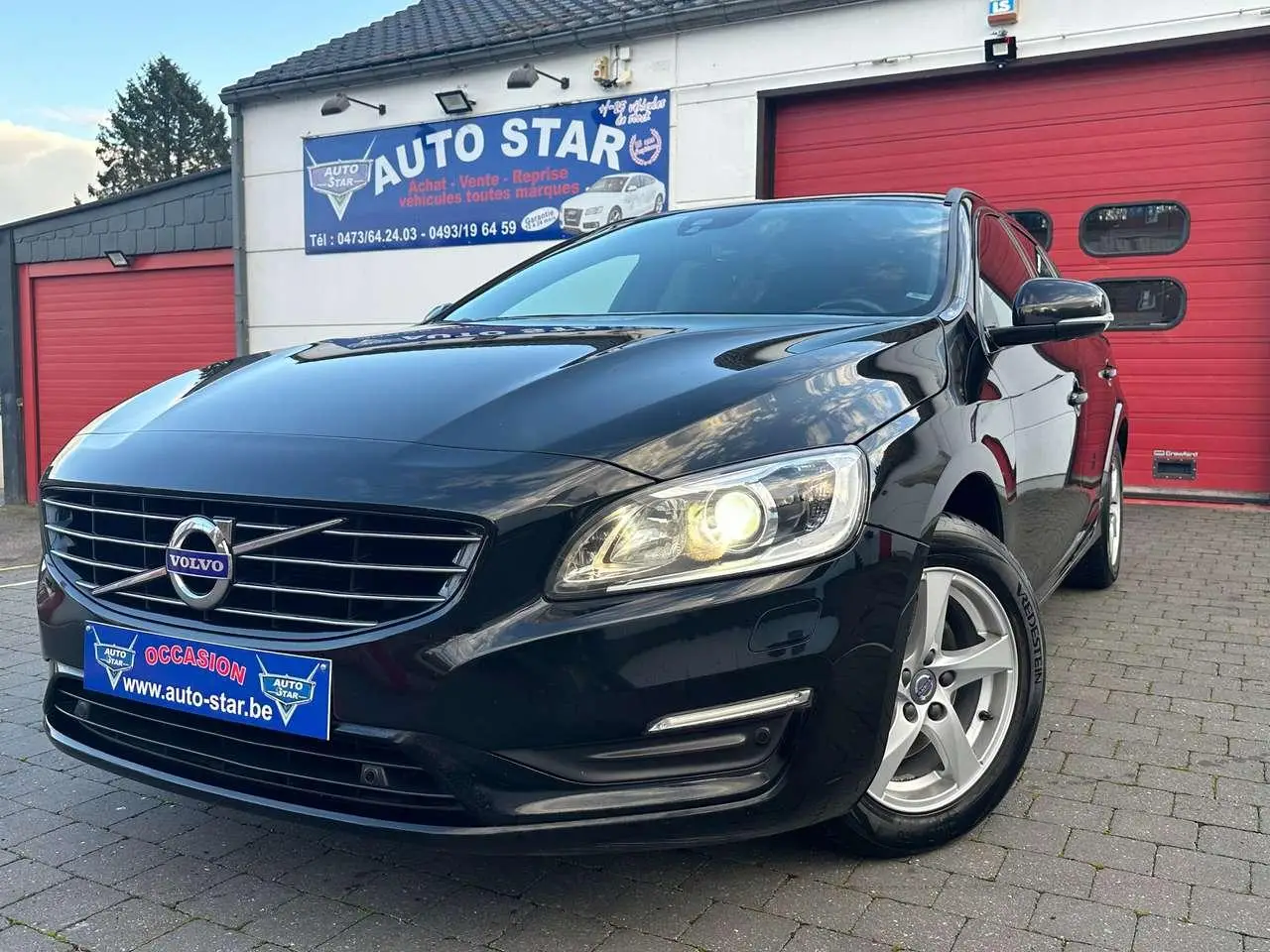 Photo 1 : Volvo V60 2018 Diesel