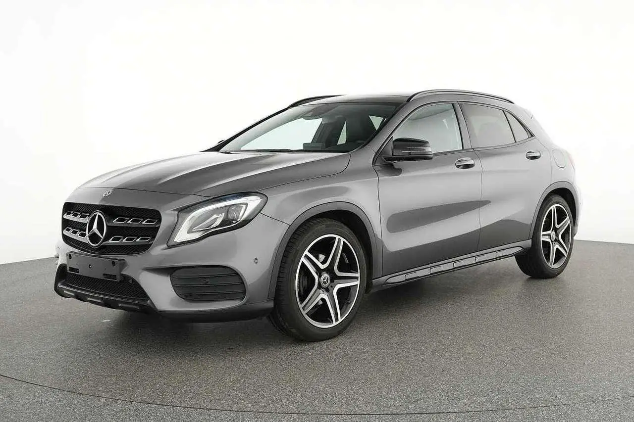 Photo 1 : Mercedes-benz Classe Gla 2021 Essence