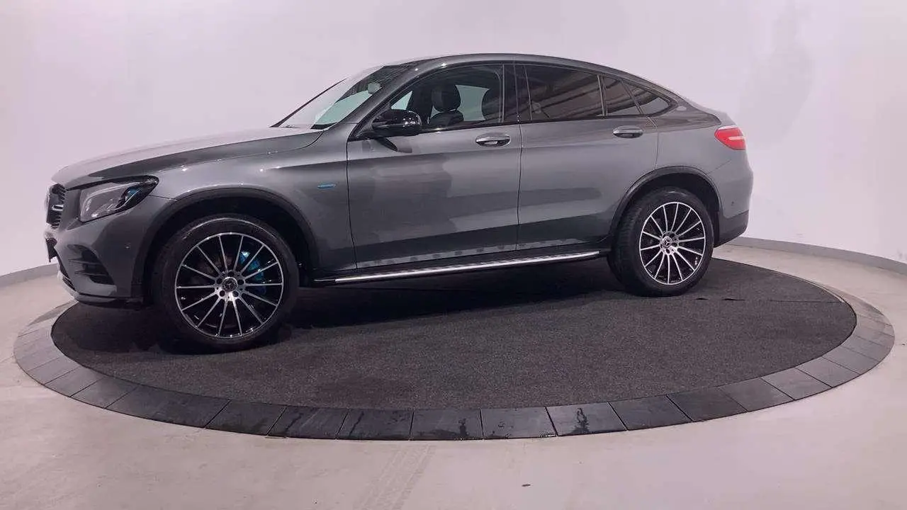 Photo 1 : Mercedes-benz Classe Glc 2017 Hybrid