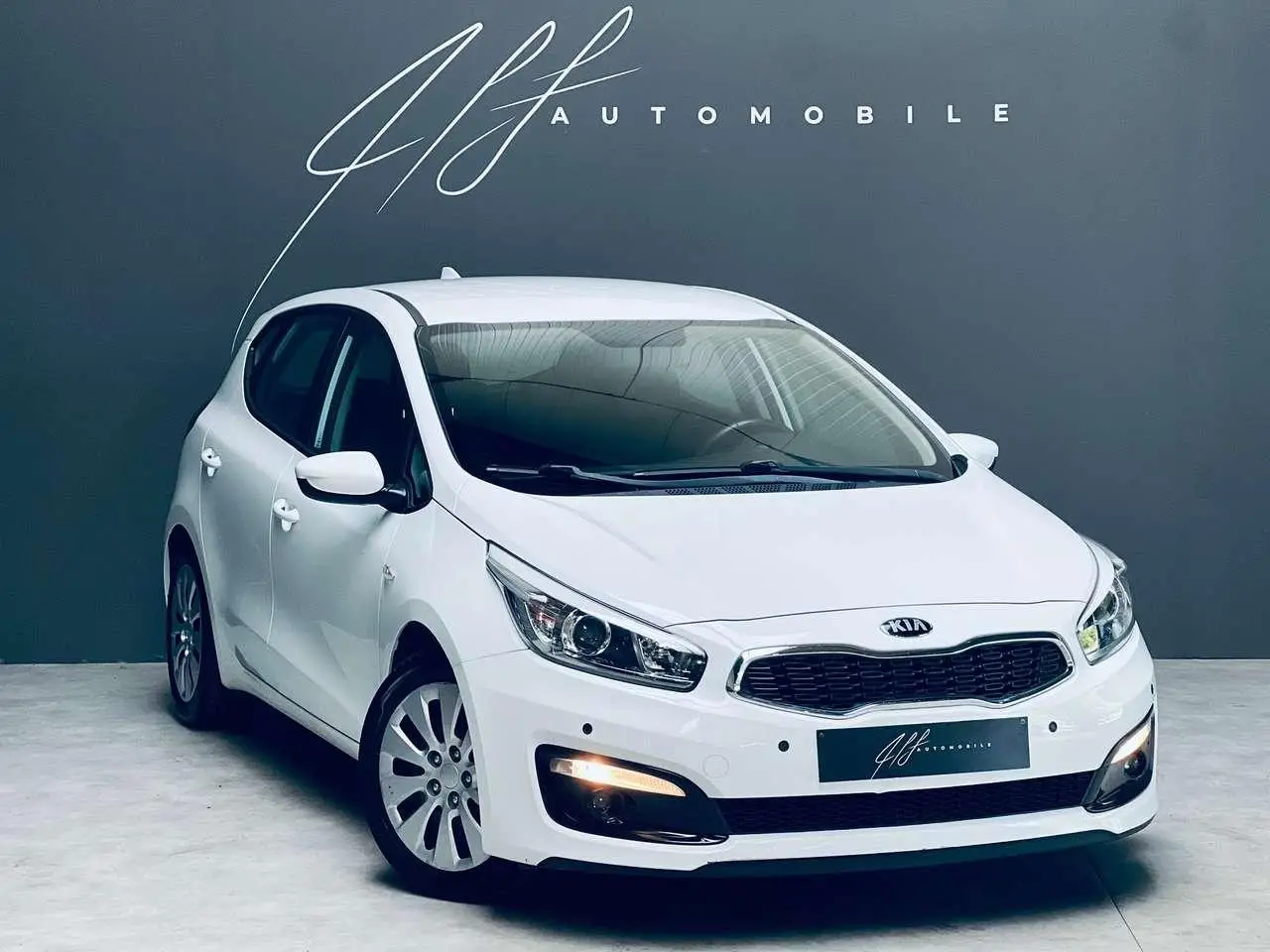 Photo 1 : Kia Ceed 2018 Essence