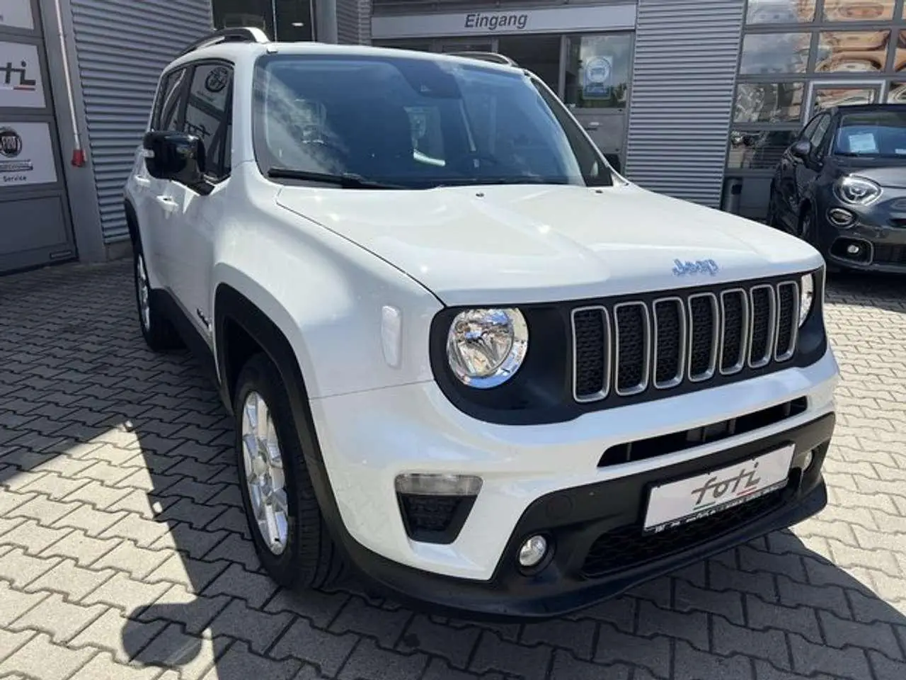 Photo 1 : Jeep Renegade 2024 Petrol