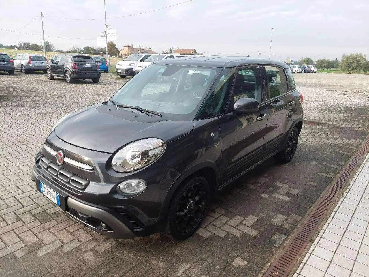 Photo 1 : Fiat 500l 2021 Petrol