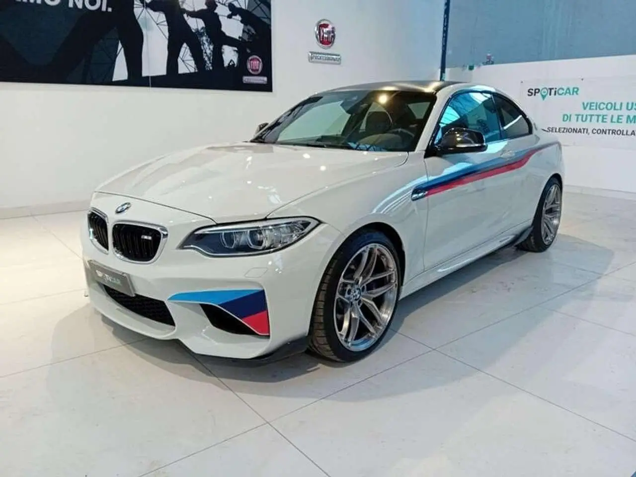 Photo 1 : Bmw M2 2017 Petrol