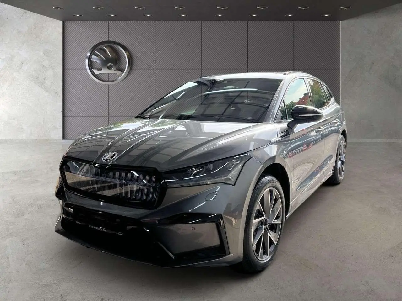 Photo 1 : Skoda Enyaq 2024 Électrique