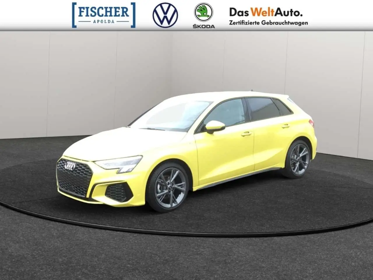 Photo 1 : Audi A3 2023 Essence